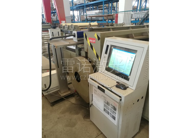 太阳能热水器 筒板激光打标