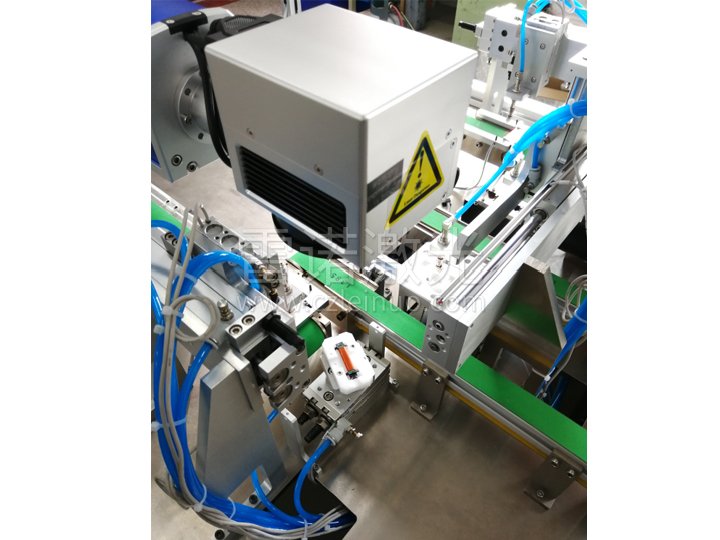 检测+激光打标 工作站